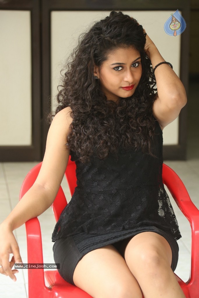 Nitya Stills - 11 / 147 photos