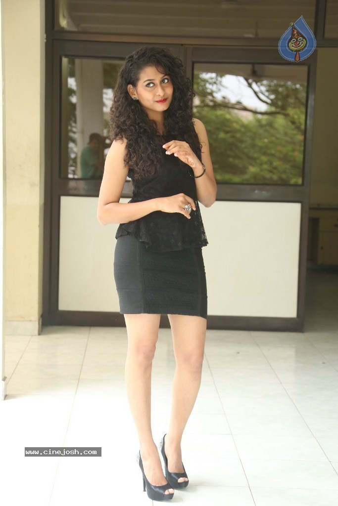 Nitya Stills - 25 / 147 photos