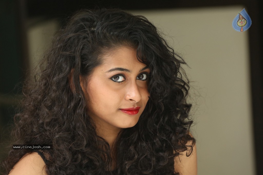 Nitya Stills - 35 / 147 photos