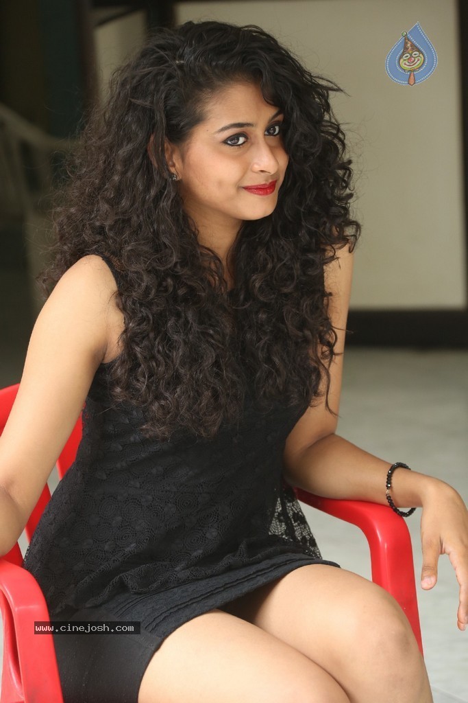 Nitya Stills - 36 / 147 photos