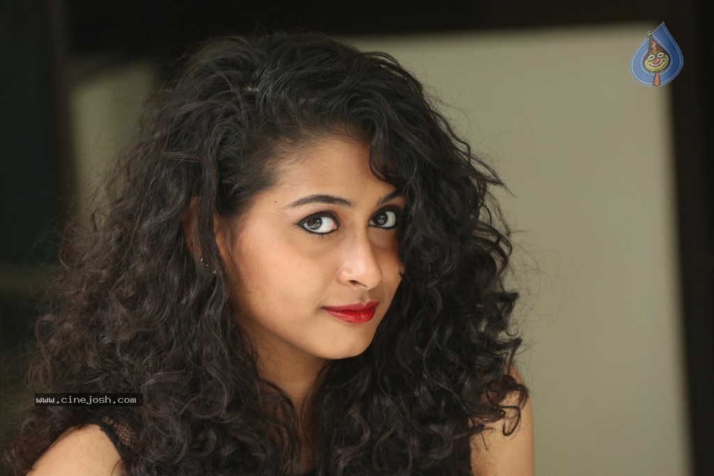 Nitya Stills - 58 / 147 photos