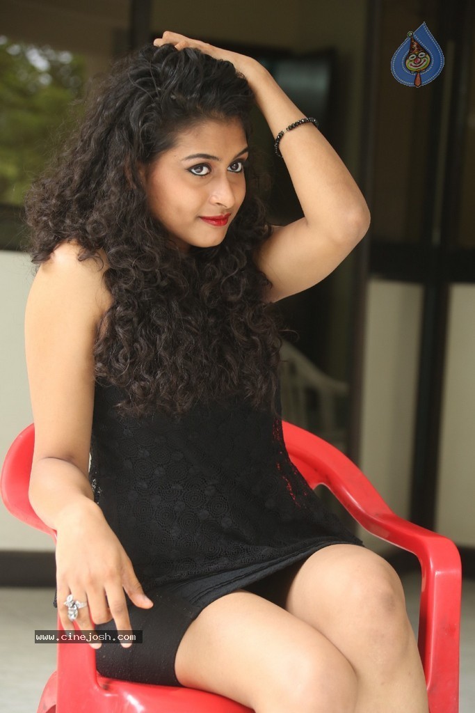 Nitya Stills - 110 / 147 photos