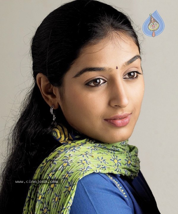 Padmapriya in Snehaveedu (4), Padmapriya Janakiraman HD phone wallpaper |  Pxfuel