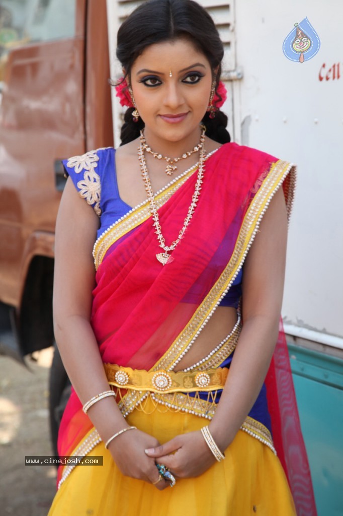 Padmini Stills - 8 / 69 photos