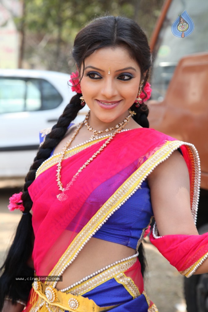 Padmini Stills - 9 / 69 photos