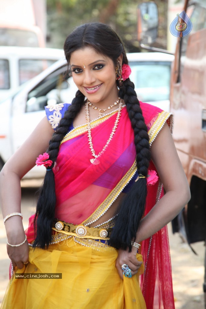 Padmini Stills - 15 / 69 photos