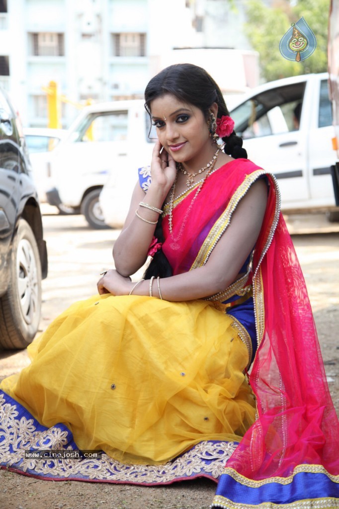 Padmini Stills - 22 / 69 photos