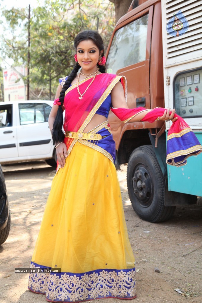 Padmini Stills - 39 / 69 photos