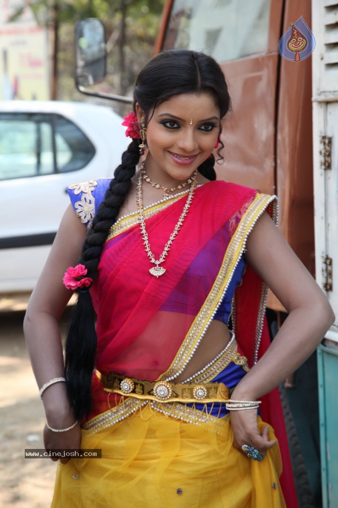 Padmini Stills - 52 / 69 photos