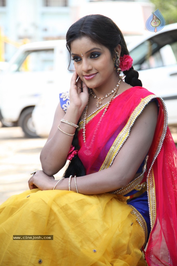 Padmini Stills - 57 / 69 photos