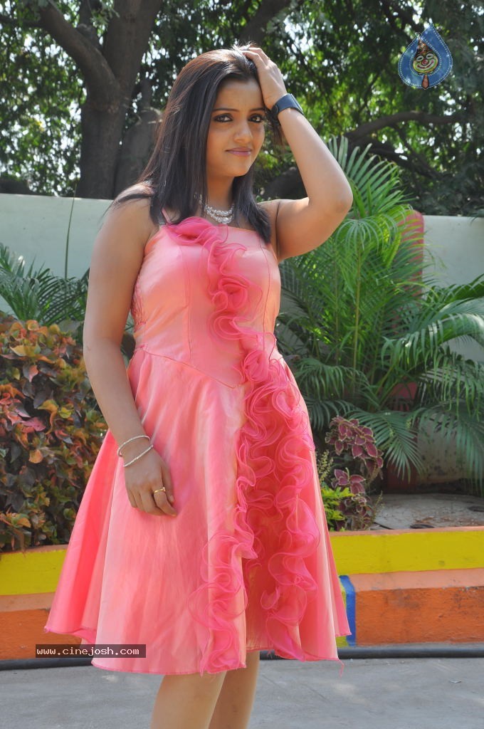 Padmini Stills - 44 / 66 photos