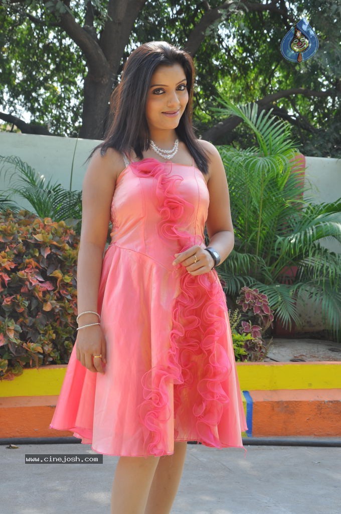 Padmini Stills - 47 / 66 photos