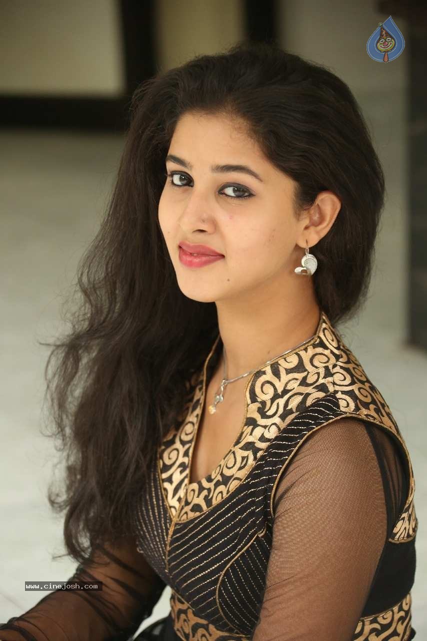 Pavani Latest Gallery - 7 / 64 photos