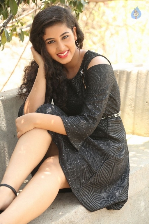 Pavani Latest Gallery - 32 / 32 photos