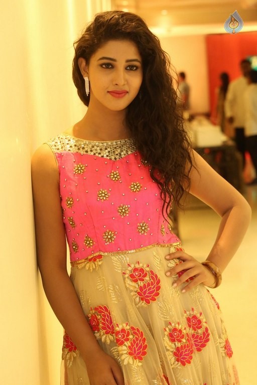 Pavani Latest Photos - 5 / 41 photos