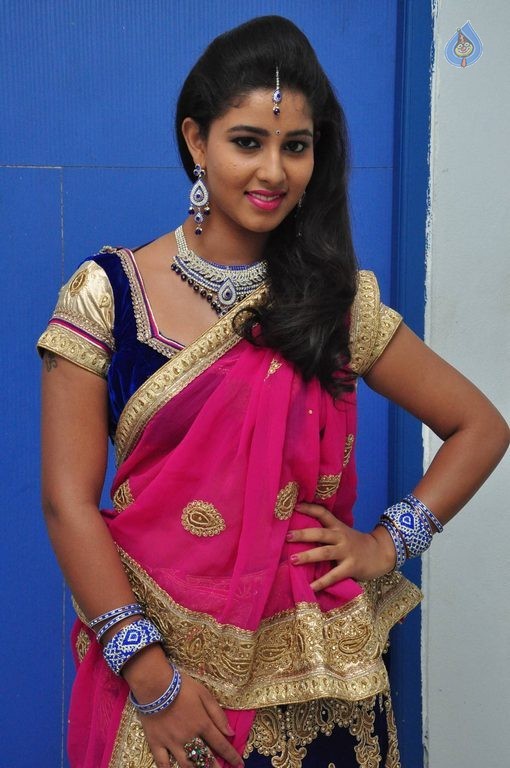 Pavani Latest Photos - 7 / 55 photos