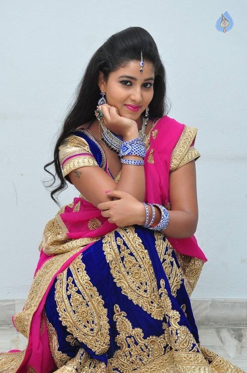 Pavani Latest Photos - 29 / 55 photos