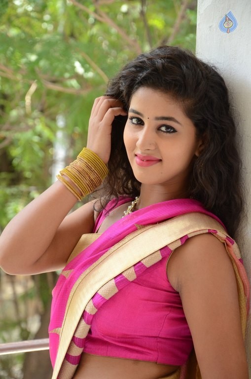 Pavani Latest Pics - 14 / 42 photos