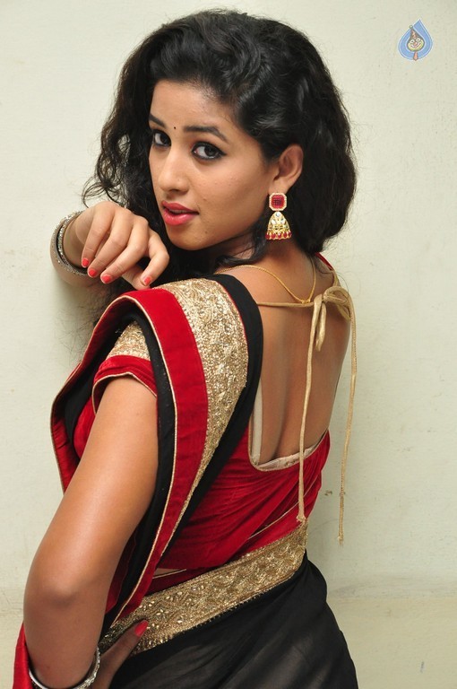 Pavani New Pics - 19 / 40 photos