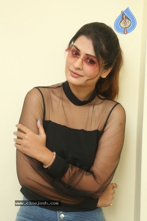 Payal Rajput Photos - 20 / 40 photos