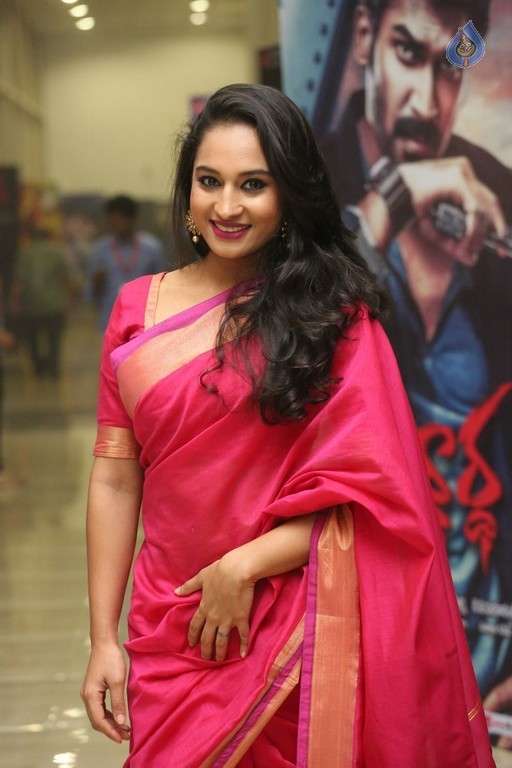 Pooja New Photos - 26 / 31 photos