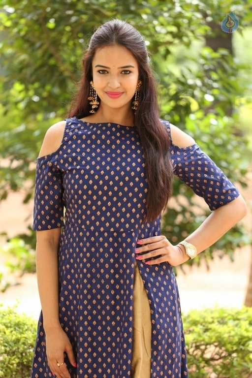 Poojitha Latest Photos - 2 / 40 photos