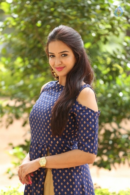 Poojitha Latest Photos - 25 / 40 photos