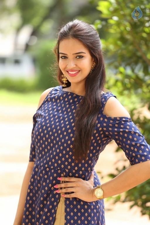 Poojitha Latest Photos - 28 / 40 photos