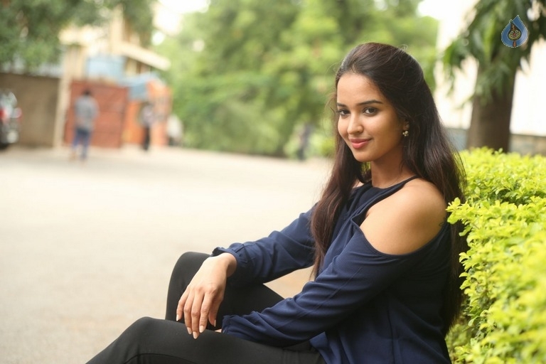 Poojitha New Pics - 21 / 31 photos