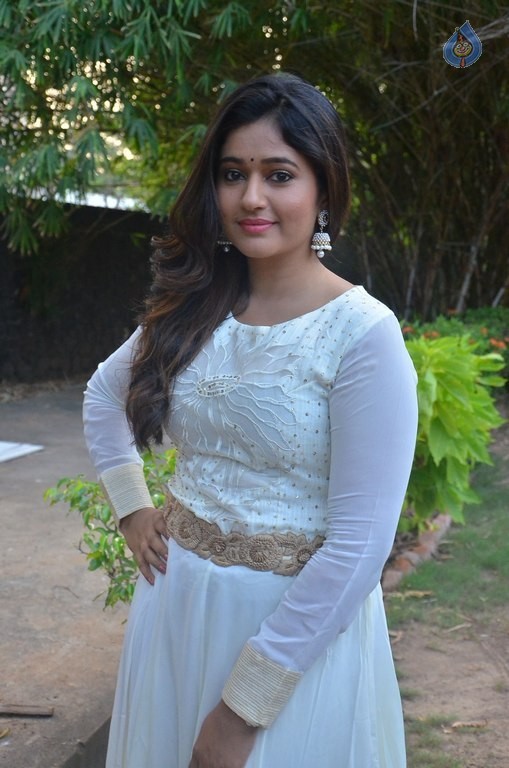 Poonam Bajwa Photos - Photo 1 of 28