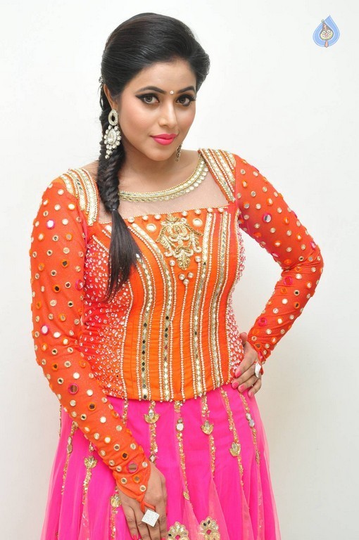 Poorna Images - 7 / 49 photos