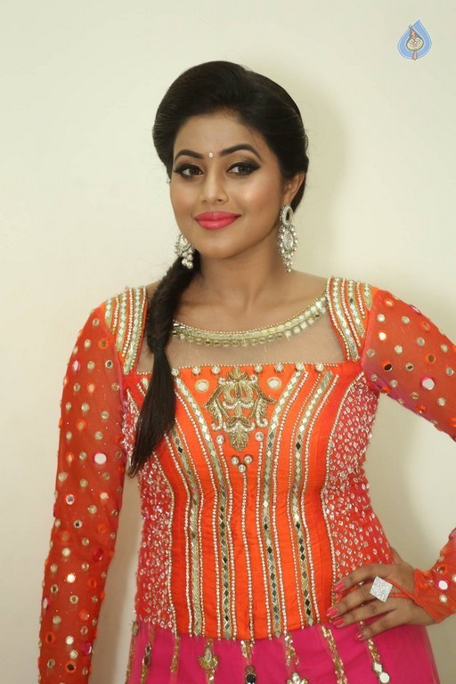 Poorna Images - 10 / 49 photos