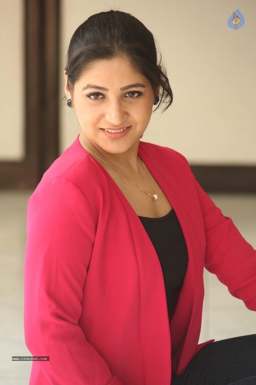 Prabhjeet Kaur New Stills - 38 / 60 photos