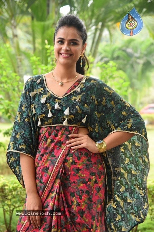 Prachi Tehlan Stills - 4 / 35 photos