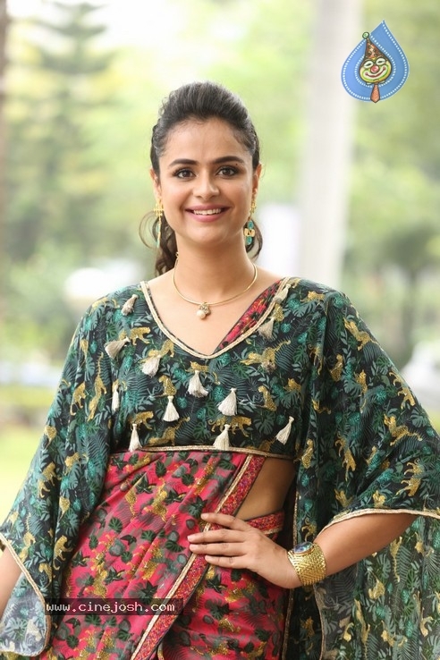 Prachi Tehlan Stills - 19 / 35 photos