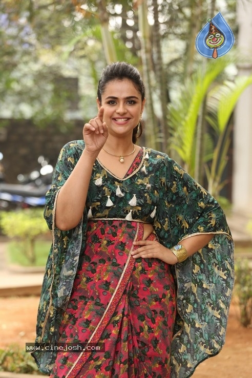 Prachi Tehlan Stills - 24 / 35 photos