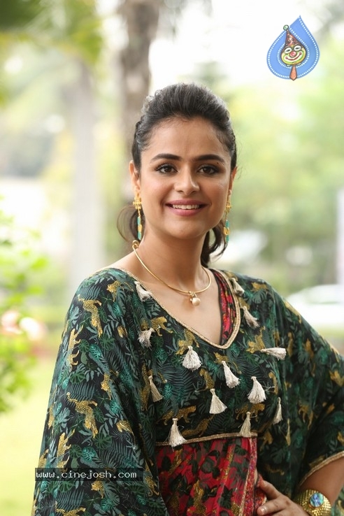 Prachi Tehlan Stills - 31 / 35 photos