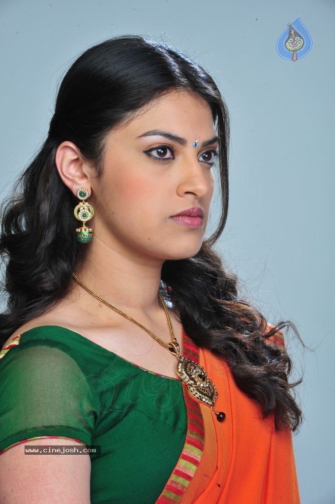 Pragalbha New Stills - 34 / 42 photos