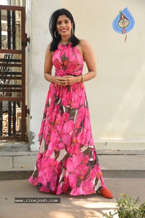 Pragathi Photos - 8 / 16 photos