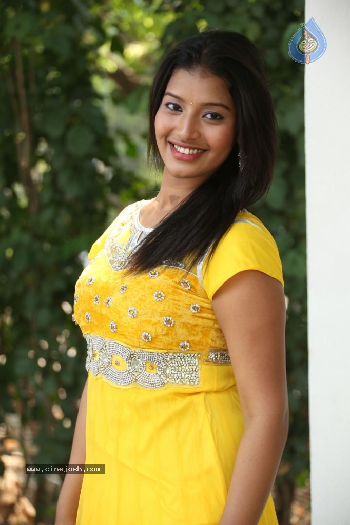 Pragnya Stills - 33 / 39 photos