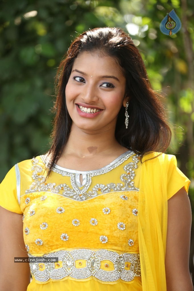 Pragnya Stills - 39 / 39 photos