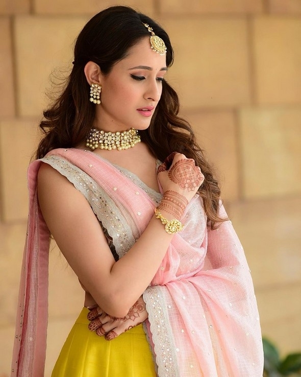 Pragya Jaiswal Photos - 15 / 16 photos