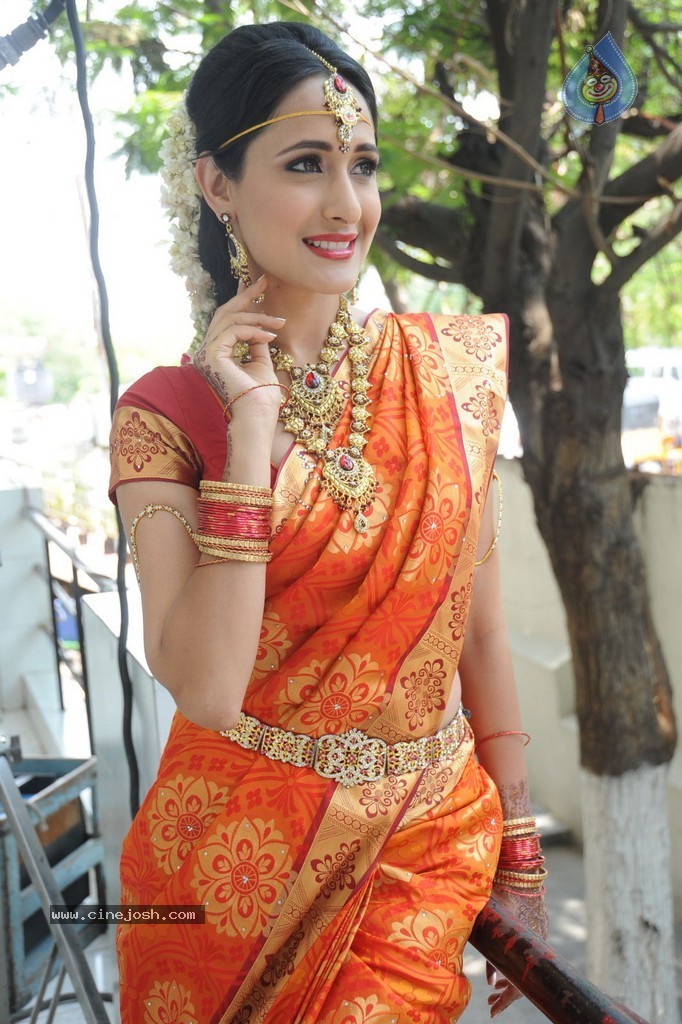 Pragya Jaiswal Stills - 80 / 82 photos