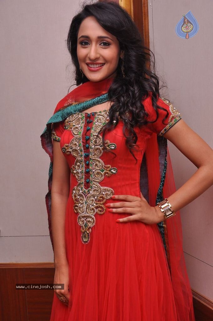 Pragya New Stills - 15 / 45 photos