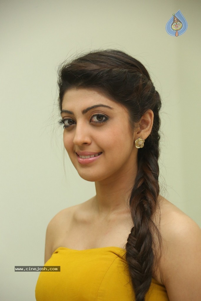 Praneetha New Photos - 52 / 65 photos