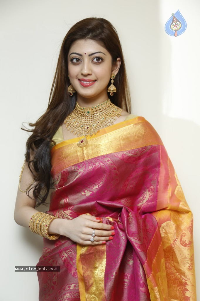 Pranitha Latest Pics - 30 / 82 photos