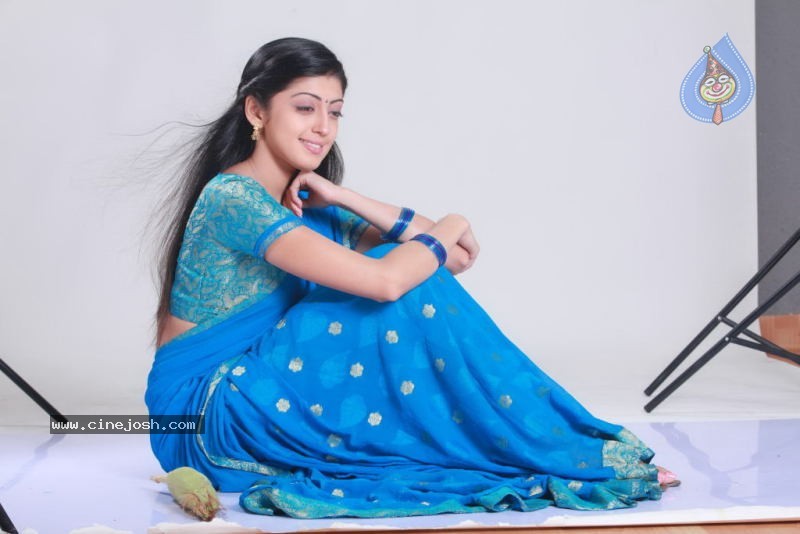 Pranitha New Stills - 25 / 42 photos