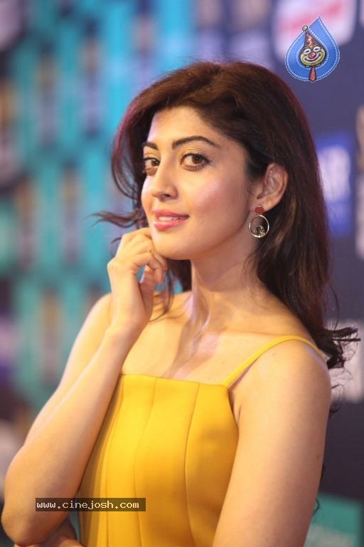 Pranitha Subhash Images - 24 / 40 photos