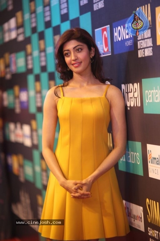 Pranitha Subhash Images - 26 / 40 photos