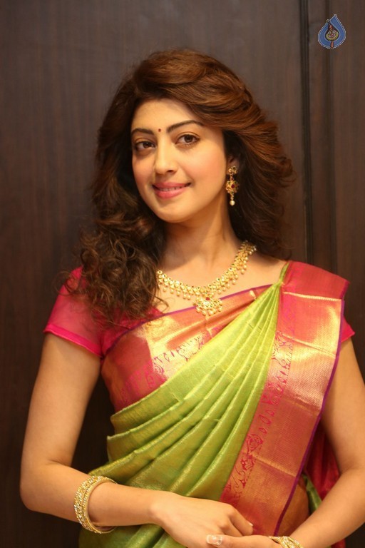 Pranitha Subhash Photos - 36 / 37 photos